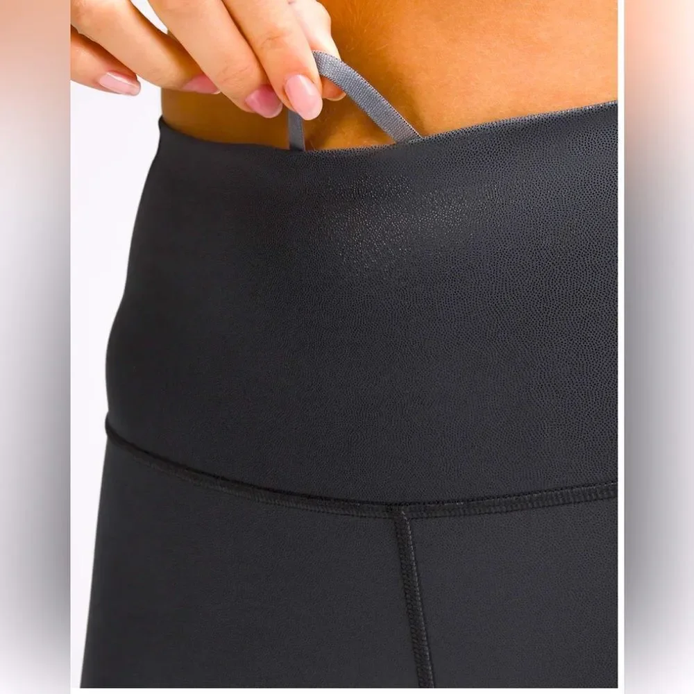 LuLuLemon Women's Wunder Train Foil High-Waisted Leggings; Size 10